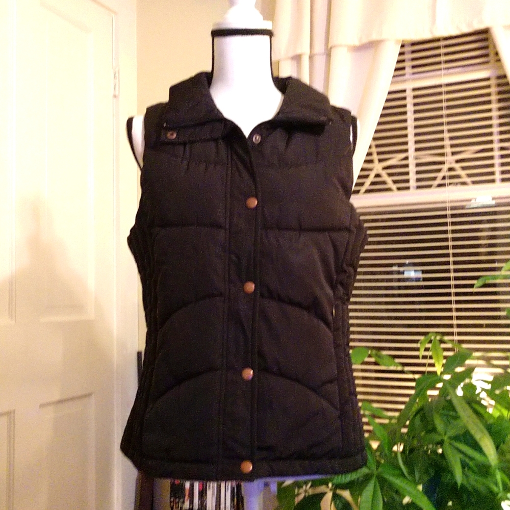 G H Bass & Co. Vest